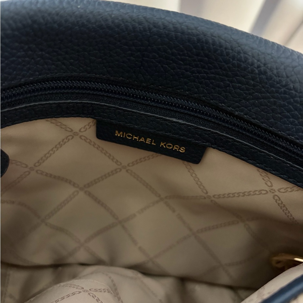 Michael Kors Bedford Legacy Leather Flap Shoulder Bag - Picture 9 of 9